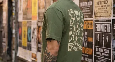 Camiseta Verde Rupestre