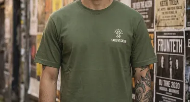 Camiseta Verde Rupestre