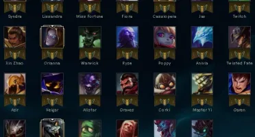 Conta league of legends OURO 3 55 champs.