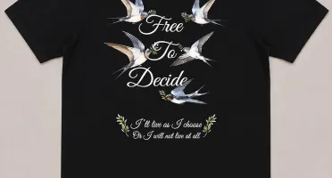 Camiseta Preta Free To Decide