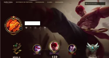 Conta com 80 Campeões e varias skins.