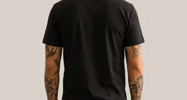 Camiseta Preta Hope