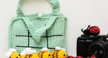Jogo da Velha com Abelhas e Joaninhas em Amigurumi