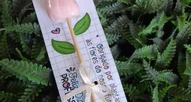 Marca Páginas com Botão de Rosa em Sabonete
