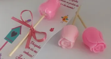 Marca Páginas com Botão de Rosa em Sabonete