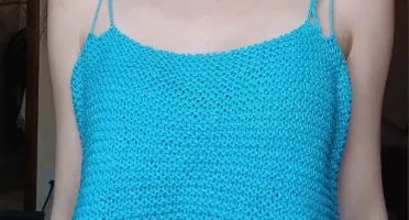 Blusa soltinha de tricô sob encomenda