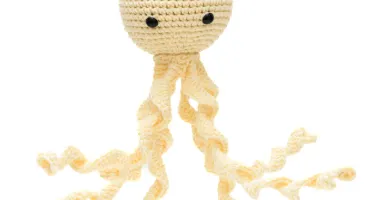 Polvo Newborn Amarelo Amigurumi
