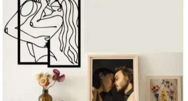 Quadro Vazado Casal Minimalista em MDF 40 x 35 cm