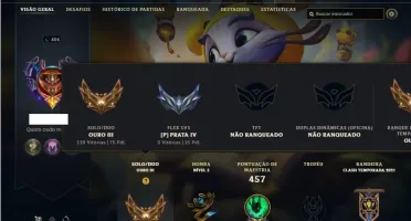 Conta ouro 3 com 160 Champs e 126 Skins + 4 Vitoriosas