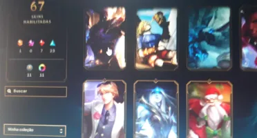 Conta Unranked,67 skins,62 heróis, aatrox e graves vitorioso