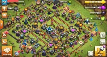 Clash of Clans CV 13 bastante upado e mais de 17 mil gemas.
