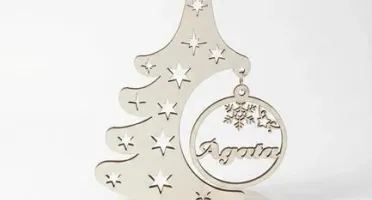 Mini Árvore de Natal em MDF Personalizada com Nome