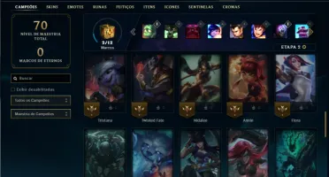 Platina 4 com 55 Champs e 31 Skins