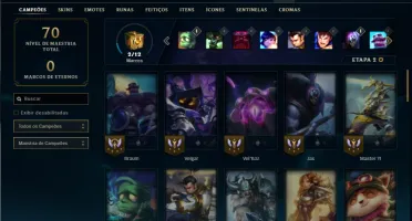 Platina 4 com 55 Champs e 31 Skins