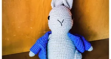 papai coelho popsom amigurumi