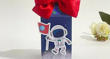 Kit Festa 20 Lembrancinhas Astronauta Personalizadas