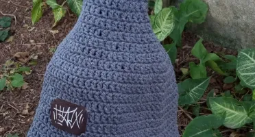 Chapéu de bruxa cinza básico
