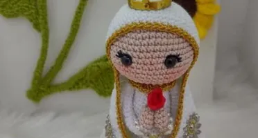 Santinha em crochê - Nossa Senhora