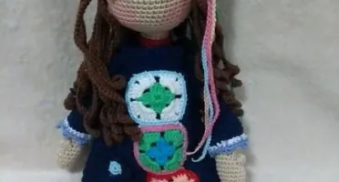 Boneca Hippie em crochê