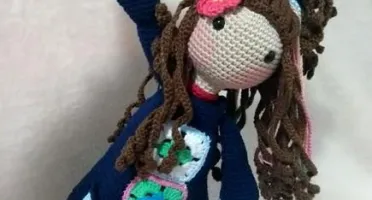 Boneca Hippie em crochê