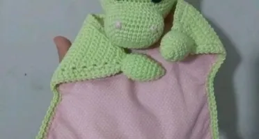 Naninha ou Manta do Apego em Crochê - Dragão Menina