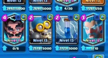 CLASH ROYALE LVL12;6 ANOS;2400 GEMAS;550K GOLD;TROCA DE NICK