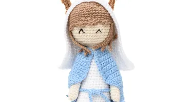 Nossa Senhora das Graças Grande em Amigurumi