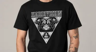 Camiseta Preta Skateboarder