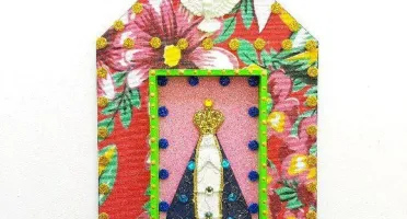 Capelinha de Madeira e Chita "N. S. Aparecida"