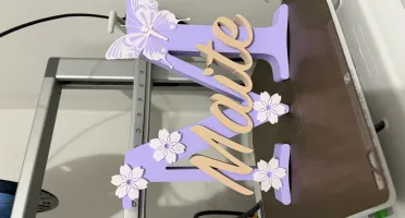Letreiro personalizado com o nome do bebê/ crianca