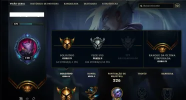 Conta ouro 4 com 69 champs e 38 skins