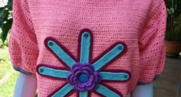 Blusa Flor em Crochê