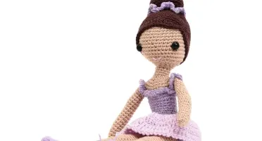 Boneca Bailarina Alana em amigurumi