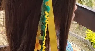 Tiara Coroa Pompom Brasil