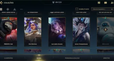 Conta de WILD RIFT com skins lenda