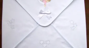 Manta de Bebê em Piquet Bordada e Personalizada