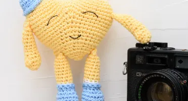 Coração com Chapéu em amigurumi