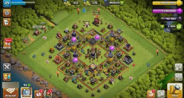Clash of Clans CV11 | CV10 FULL | 2,9K Gemas | Antiga