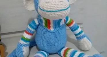 Amigurumi Macaco Colorido