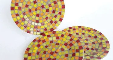 Prato Sobremesa Mosaico Gaudí