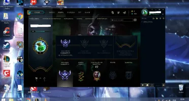 CONTA DIAMANTE 4 26 CHAMPS 1 SKINS 8 EMOTES