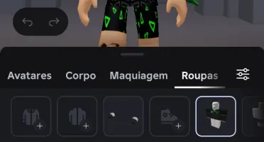 Conta de Roblox gemada mais de 150 reais gasto
