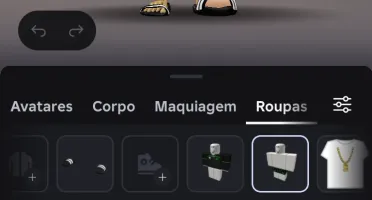 Conta de Roblox gemada mais de 150 reais gasto