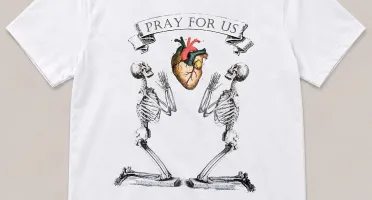 Camiseta Branca Pray