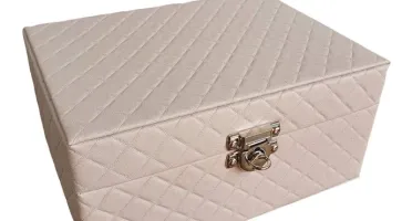 Maleta Média Bege para Joias - 22 x 16 x 11 cm