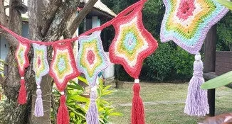 Varal de Estrelas em Crochê