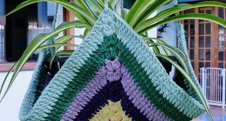 Cestinha / Suporte para Vaso em Crochê
