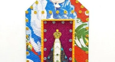 Capelinha de Madeira e Chita "N. S. Aparecida"