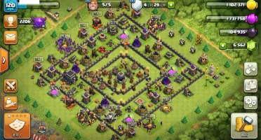 Vendo minha conta Clash of clãs cv9 full com 6.562 gemas