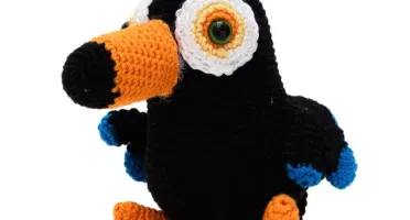 Tucano Médio em Amigurumi